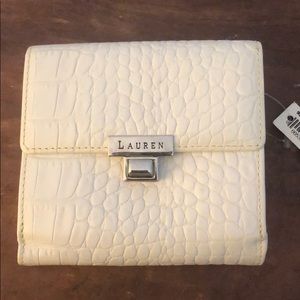 NWT off-white/cream Lauren by Ralph Lauren wallet